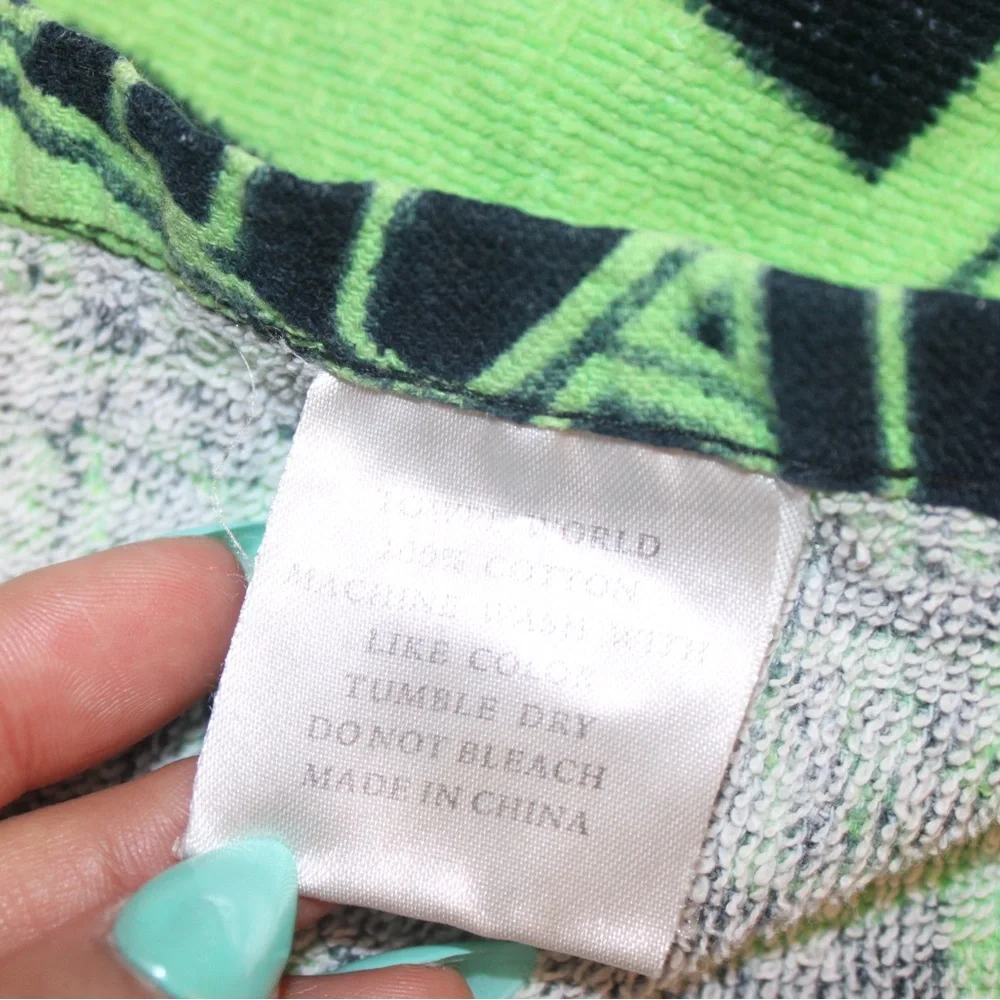 Miami Beach Neon Green & Black Beach / Travel Towel